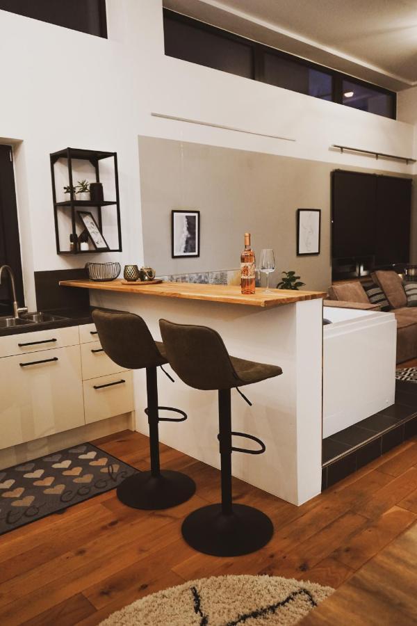 Stilvolles City-Loft Mit Privatem Whirlpool Tréveris Exterior foto