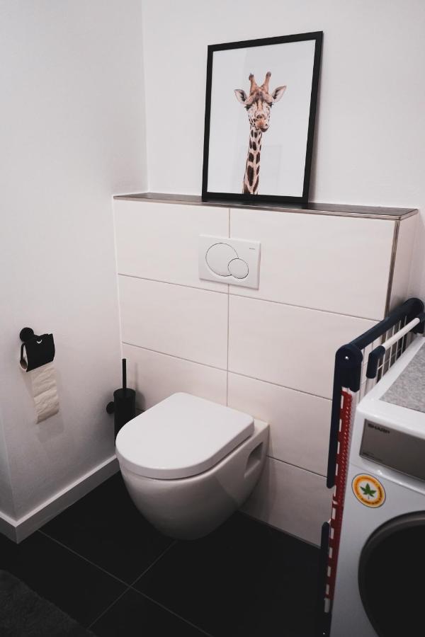 Stilvolles City-Loft Mit Privatem Whirlpool Tréveris Exterior foto