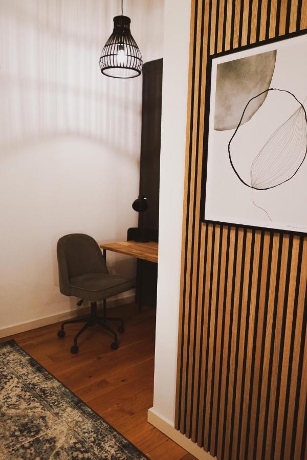 Stilvolles City-Loft Mit Privatem Whirlpool Tréveris Exterior foto